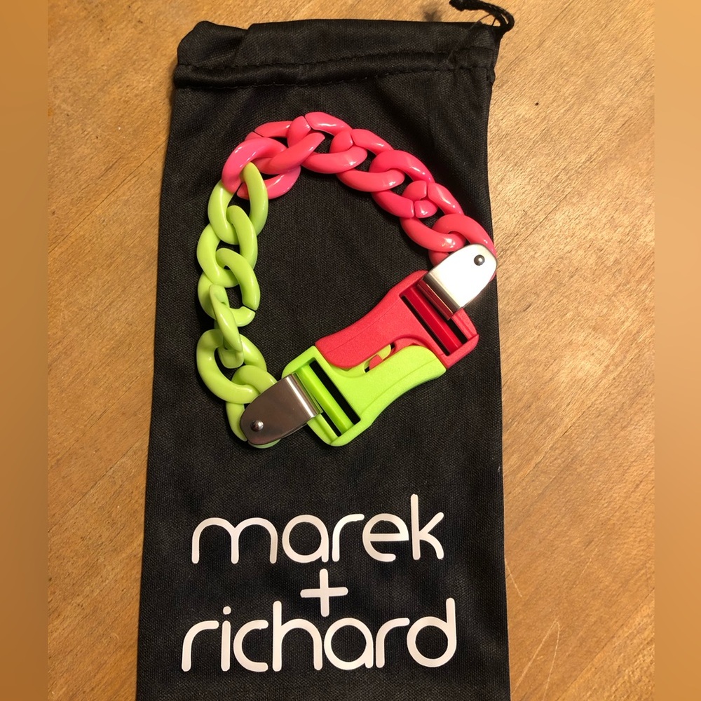 Fluorescent Buckle Bracelet